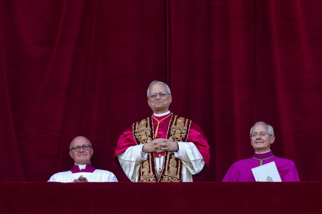 Một vị hồng y người Mỹ đã thành công trong việc trở thành Giáo hoàng như thế nào, mặc dù cơ hội khá&nbsp;thấp.